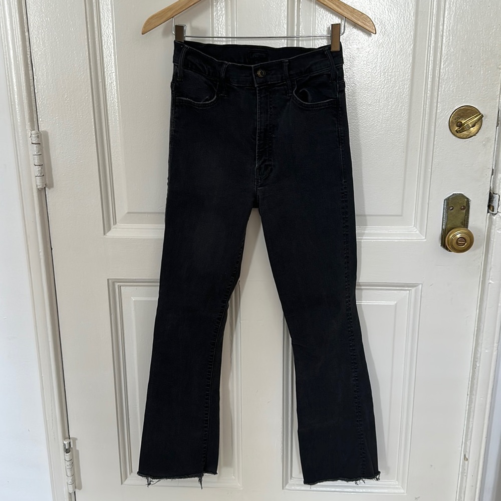 Mother Jeans size 27 “Hustler ankle fray”